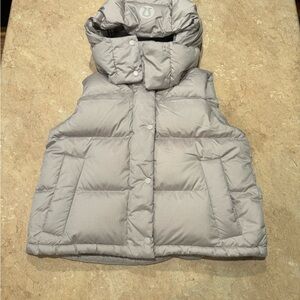 Lululemon Wunder Puff cropped vest Heathered natural ivory. Sz 4 Brand new